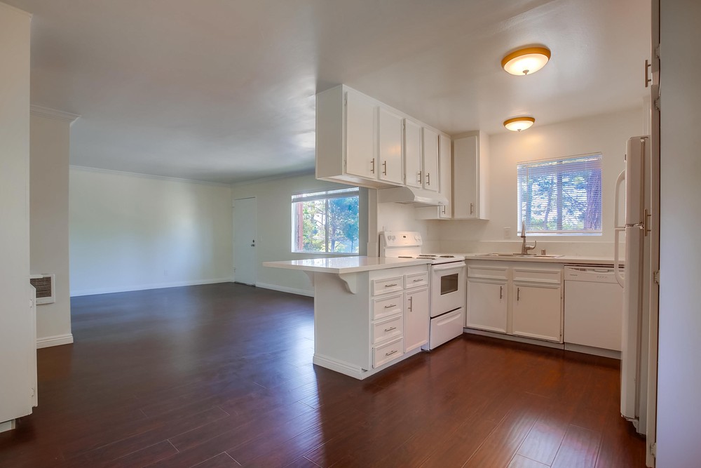 Virtual tour photo 13 of 33 for 6090 Mt Aguilar Dr