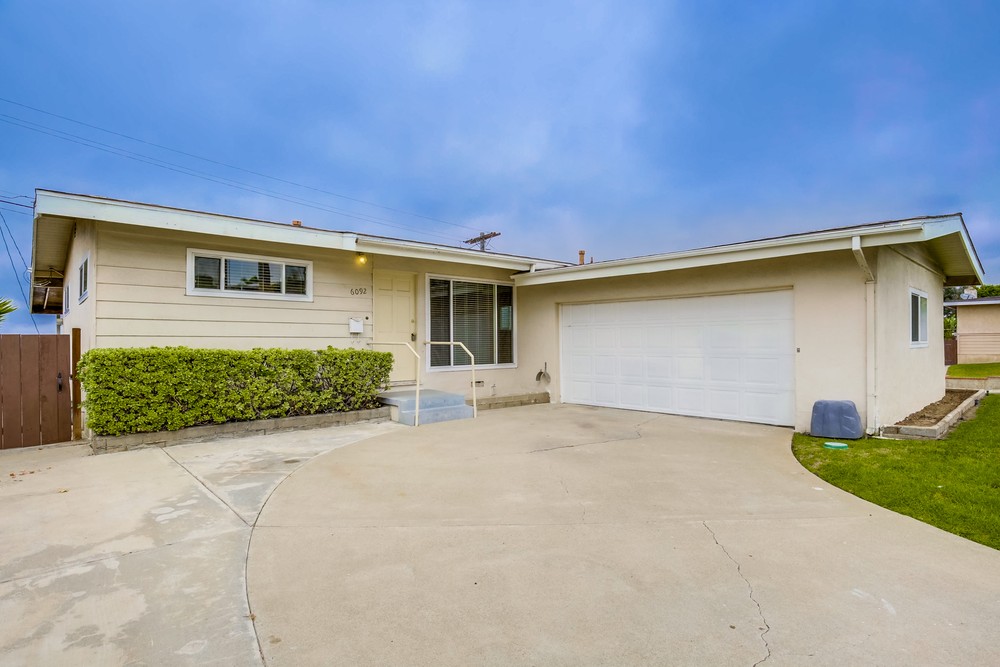 Virtual tour photo 1 of 39 for 6092 Hodson St