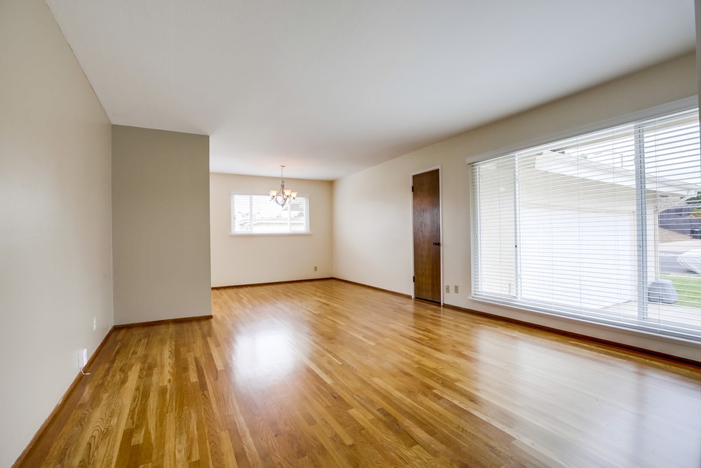 Virtual tour photo 9 of 39 for 6092 Hodson St