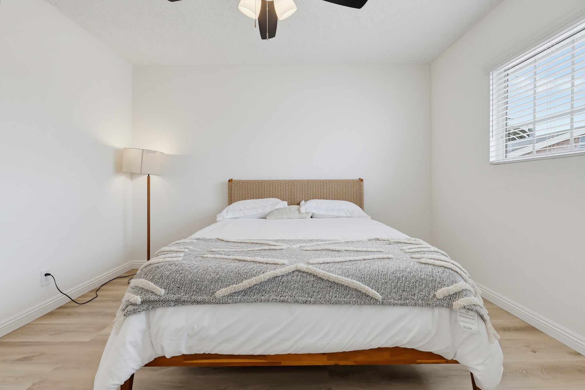 Virtual tour photo 35 of 44 for 6100 West Blvd #08