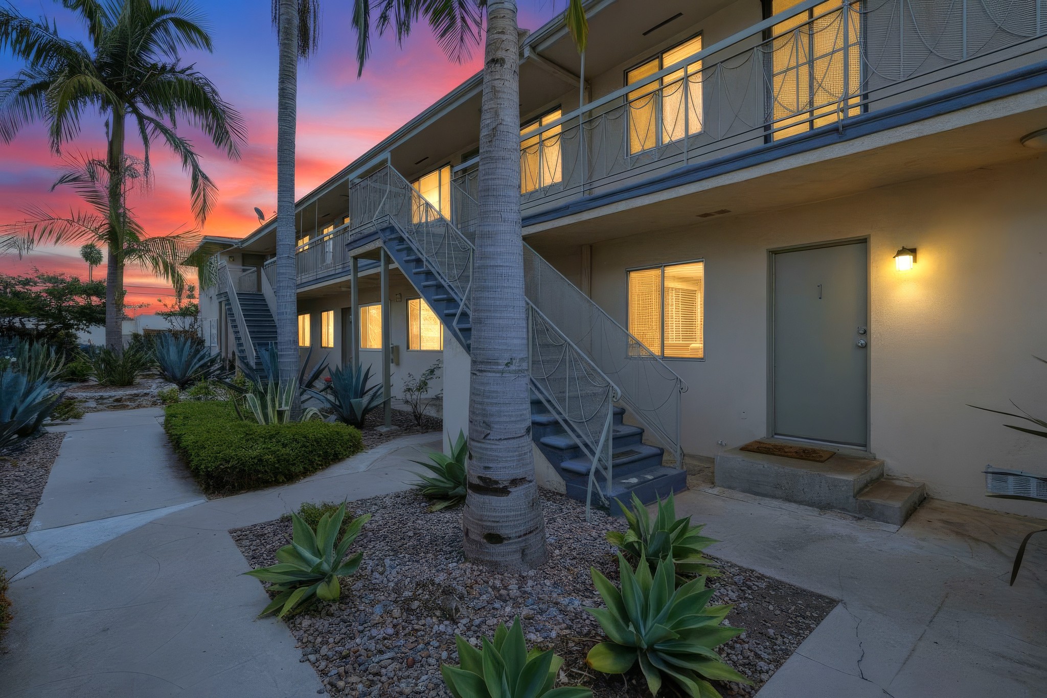 Virtual tour photo 44 of 44 for 6100 West Blvd #08