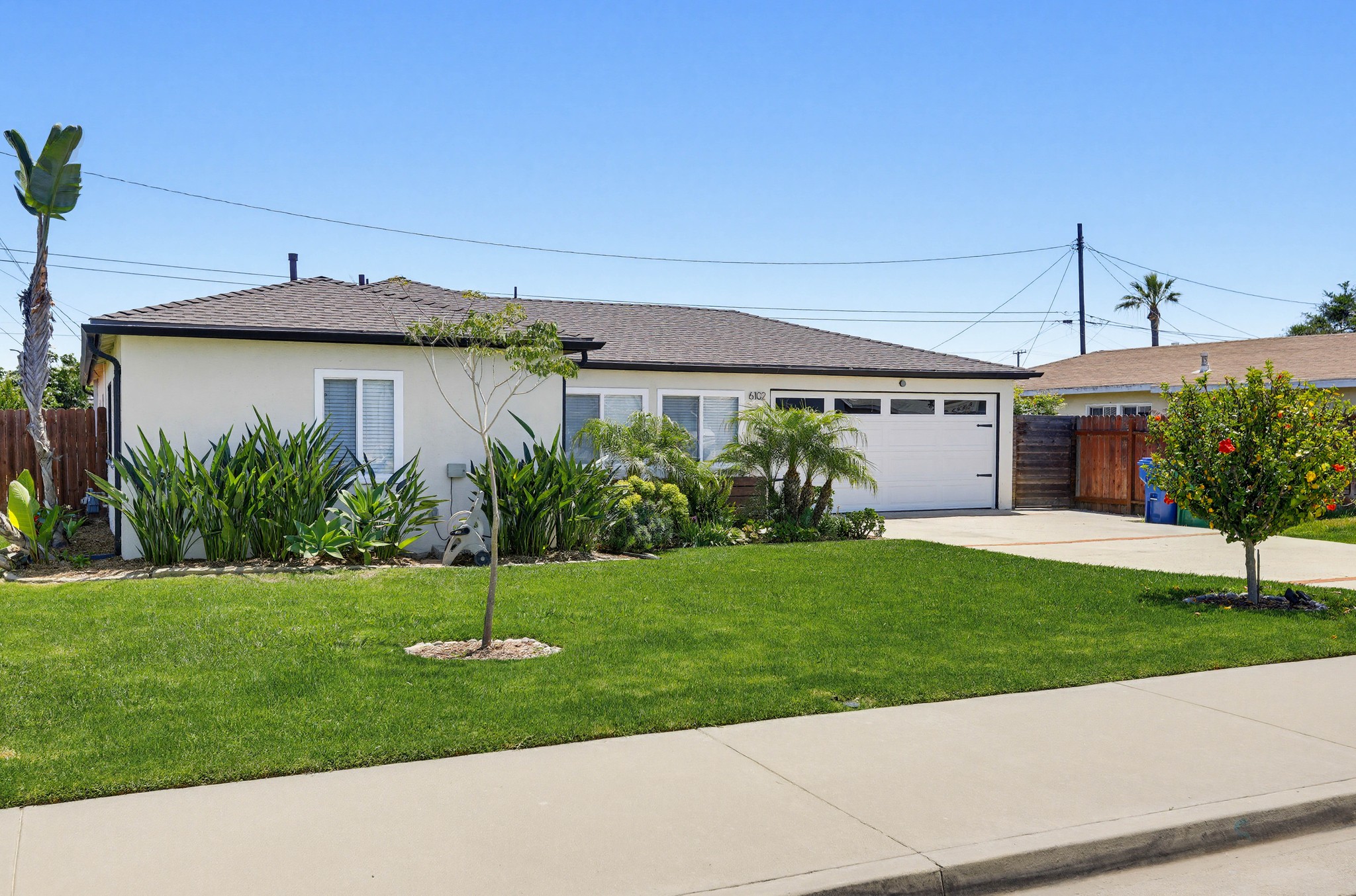 Virtual tour photo 3 of 59 for 6102 Glacier Dr