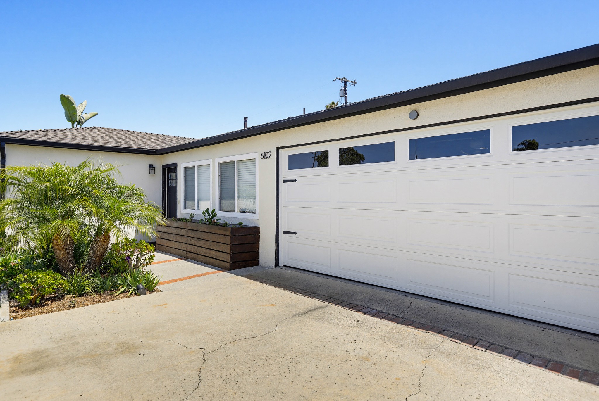 Virtual tour photo 5 of 59 for 6102 Glacier Dr