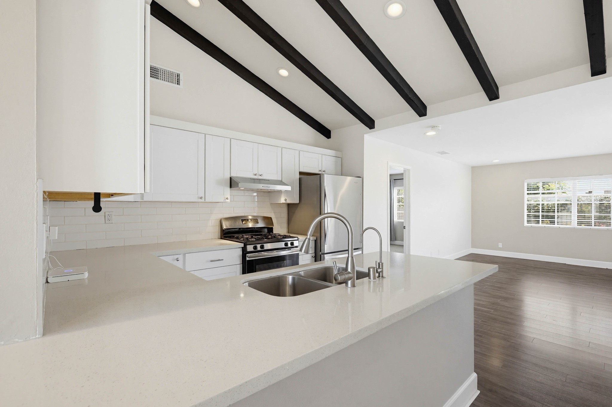 Virtual tour photo 14 of 59 for 6102 Glacier Dr