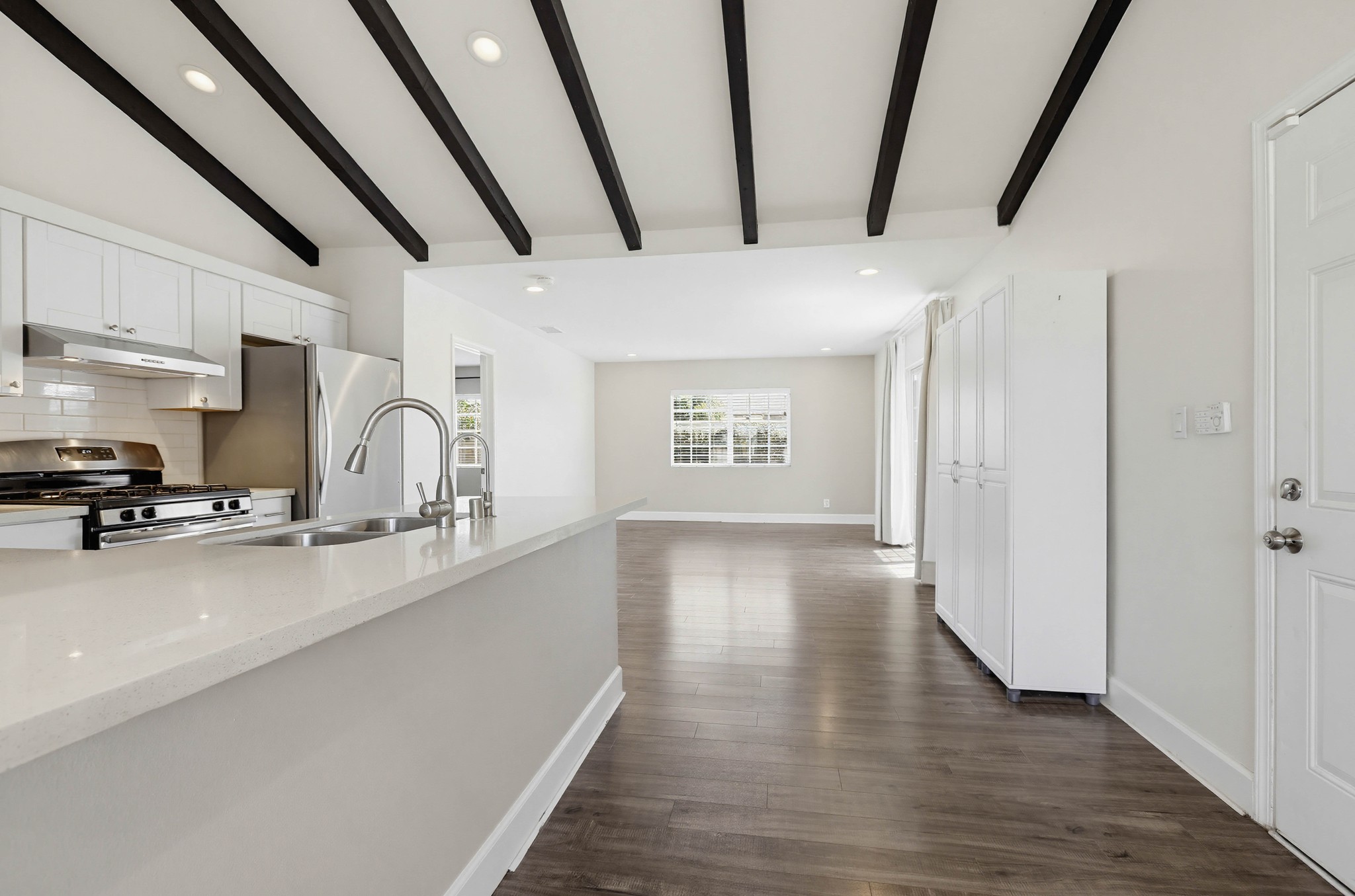 Virtual tour photo 15 of 59 for 6102 Glacier Dr