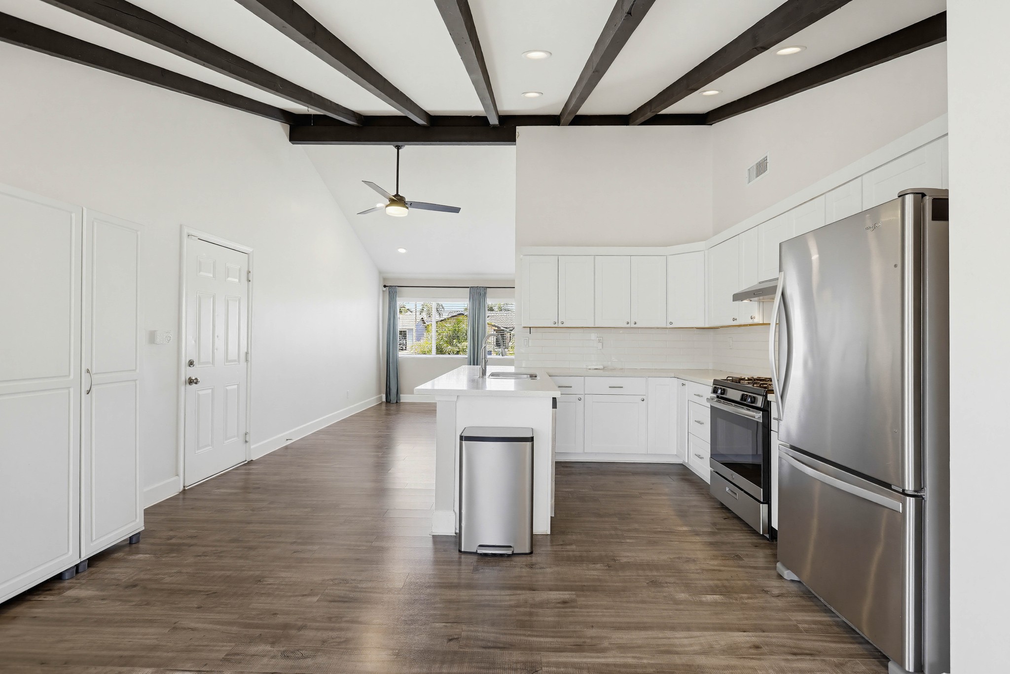 Virtual tour photo 17 of 59 for 6102 Glacier Dr