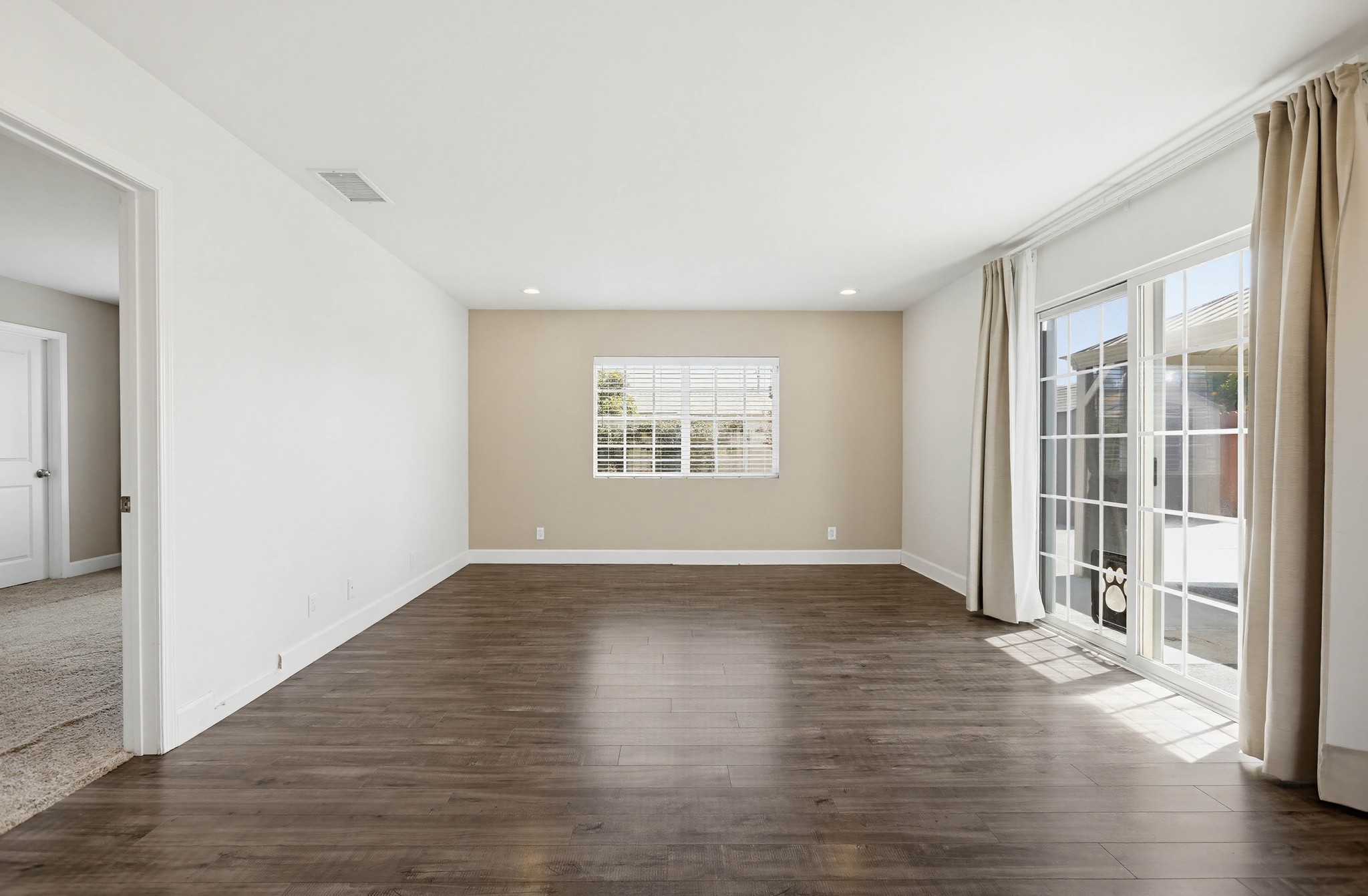 Virtual tour photo 22 of 59 for 6102 Glacier Dr