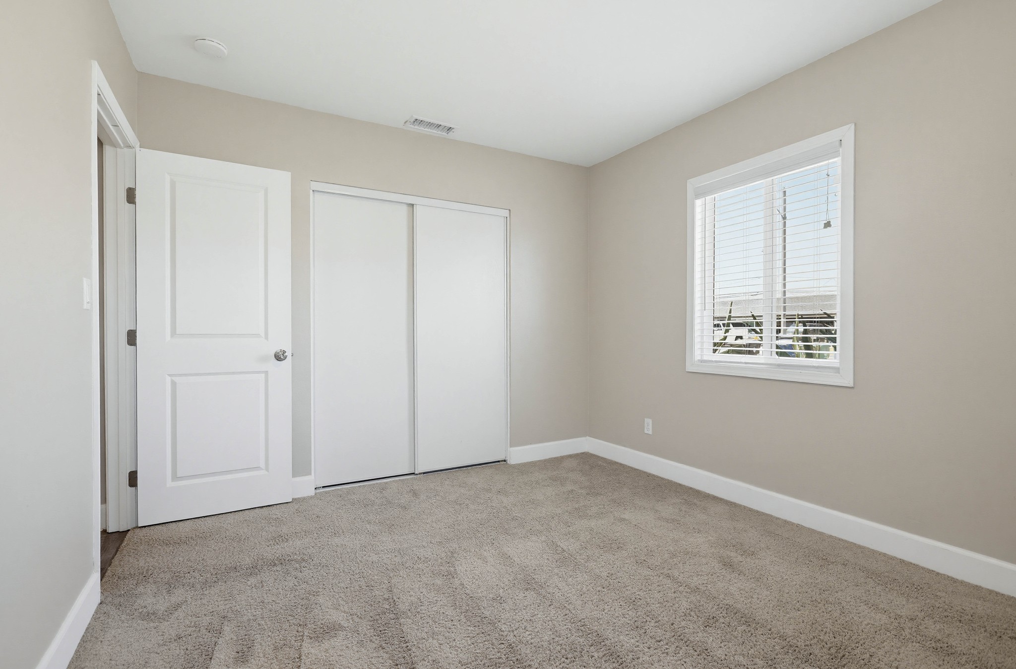 Virtual tour photo 35 of 59 for 6102 Glacier Dr