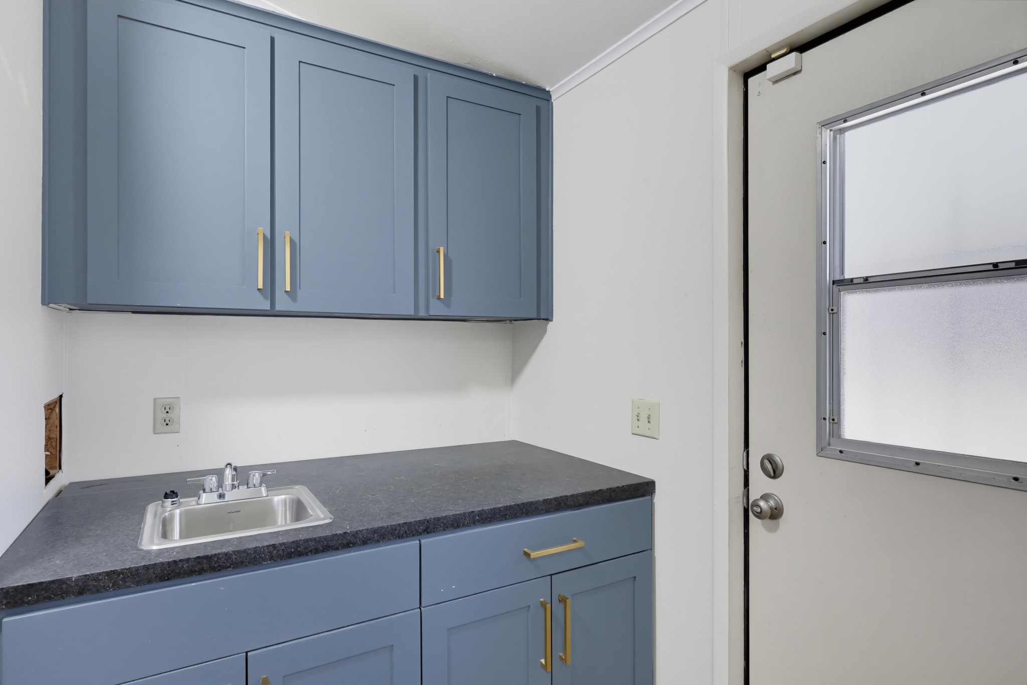 Virtual tour photo 12 of 33 for 611 Via Santa Paulo
