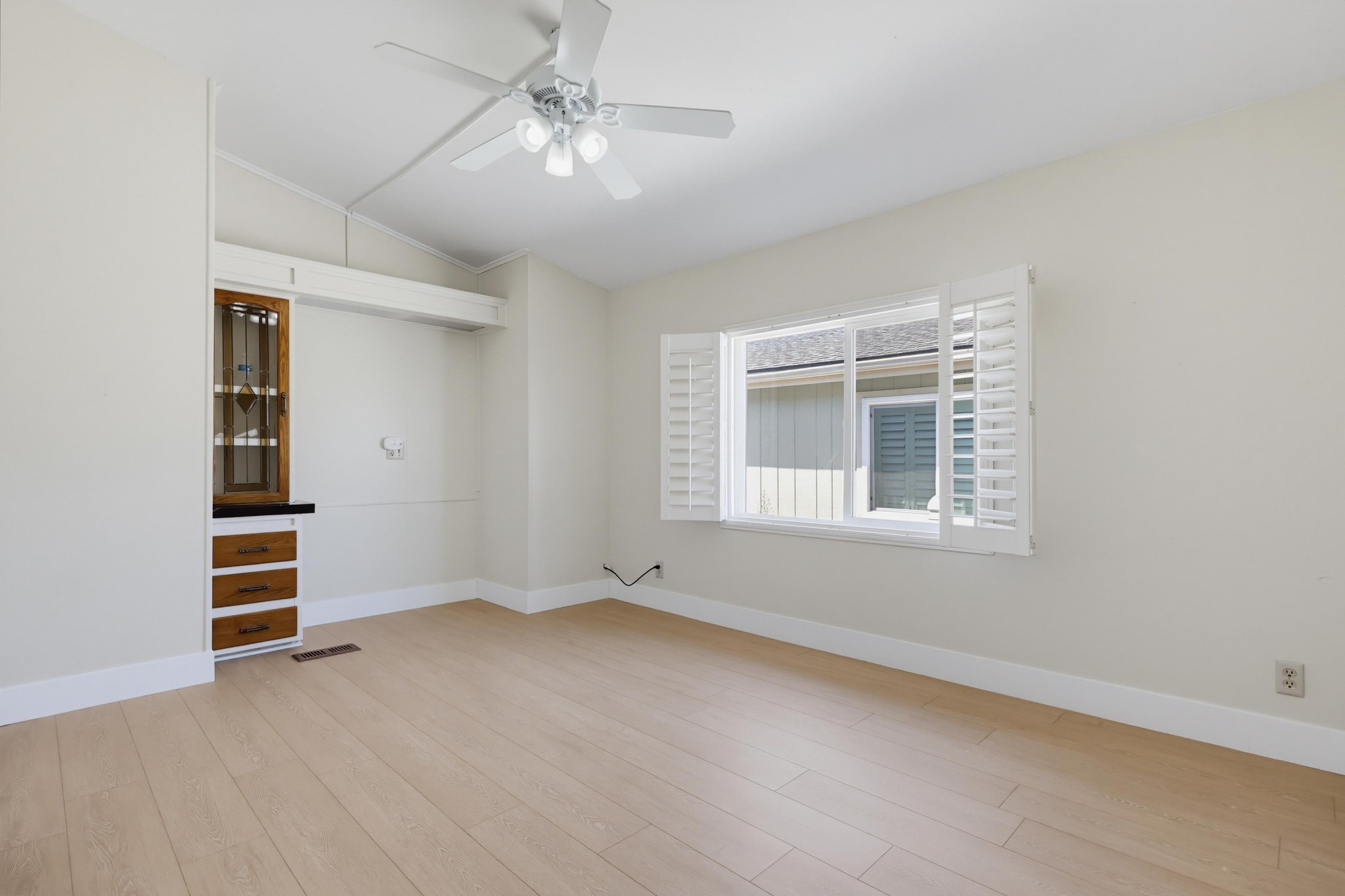 Virtual tour photo 22 of 33 for 611 Via Santa Paulo