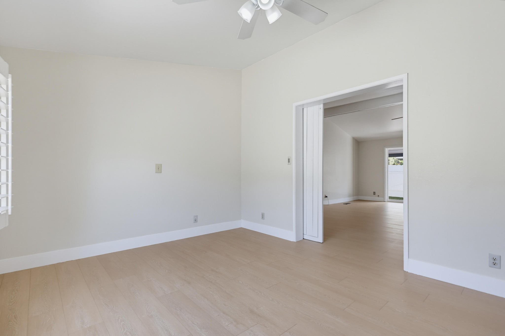 Virtual tour photo 24 of 33 for 611 Via Santa Paulo