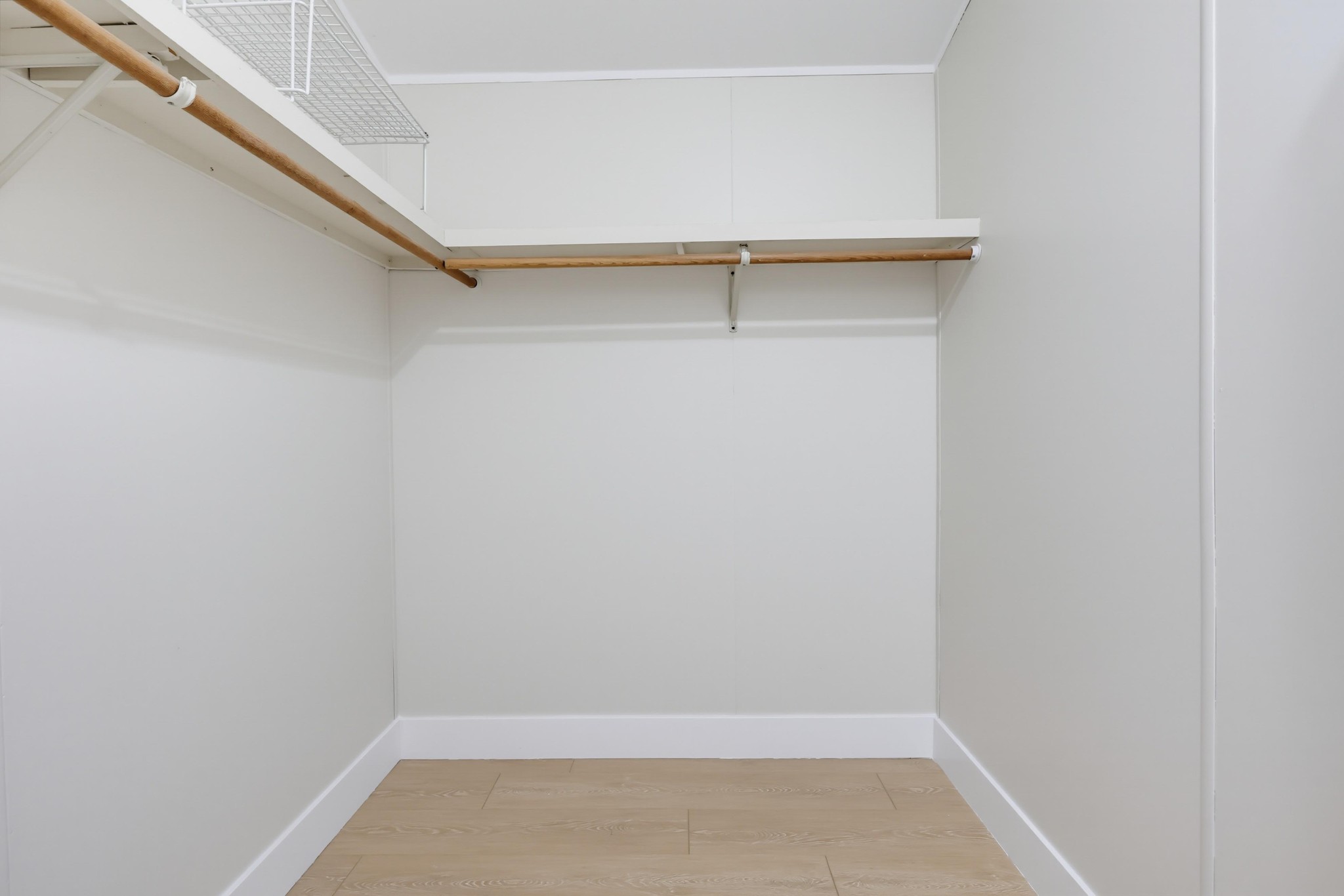 Virtual tour photo 31 of 33 for 611 Via Santa Paulo