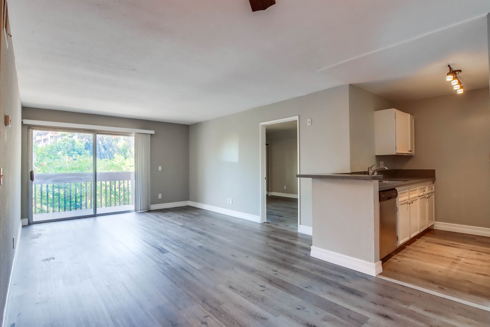 Virtual tour photo 6 of 33 for 6111 Rancho Mission Rd