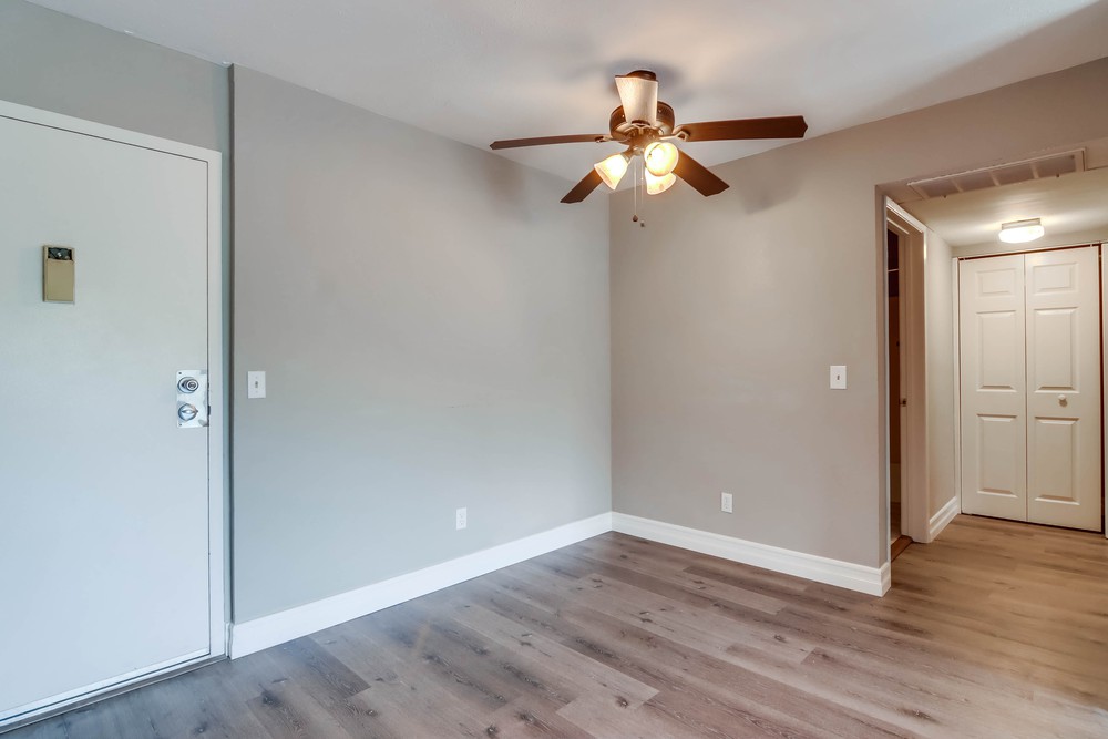 Virtual tour photo 10 of 33 for 6111 Rancho Mission Rd