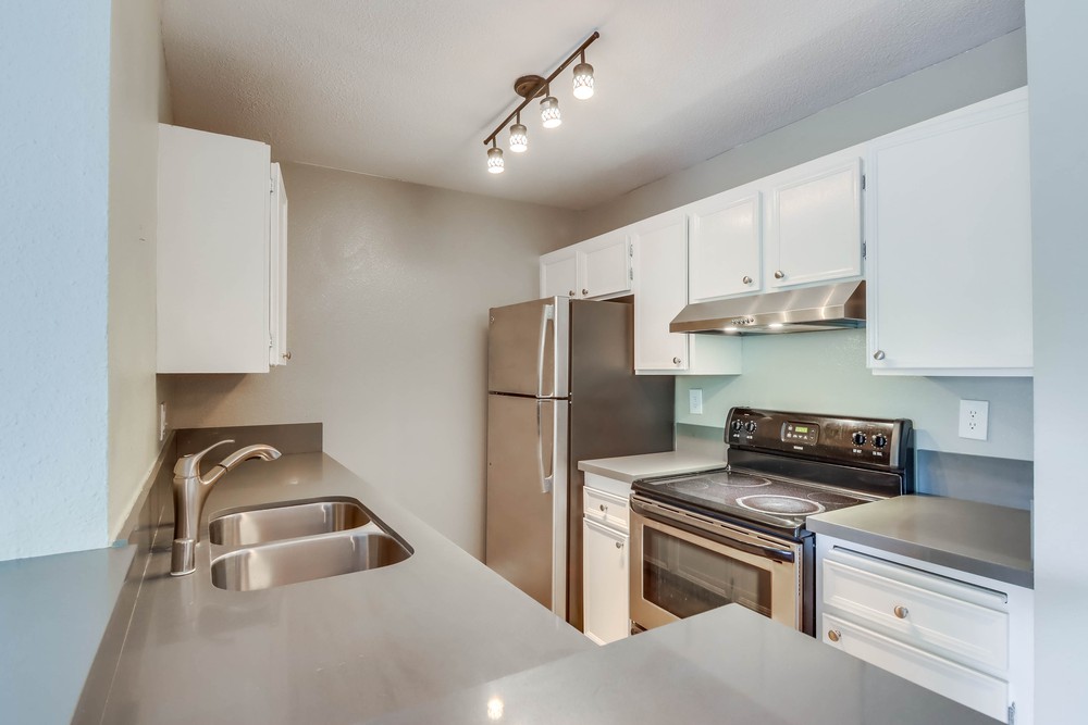 Virtual tour photo 16 of 33 for 6111 Rancho Mission Rd