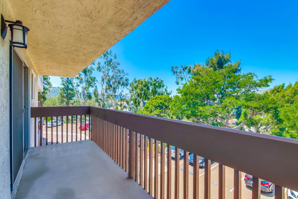 Virtual tour photo 18 of 33 for 6111 Rancho Mission Rd