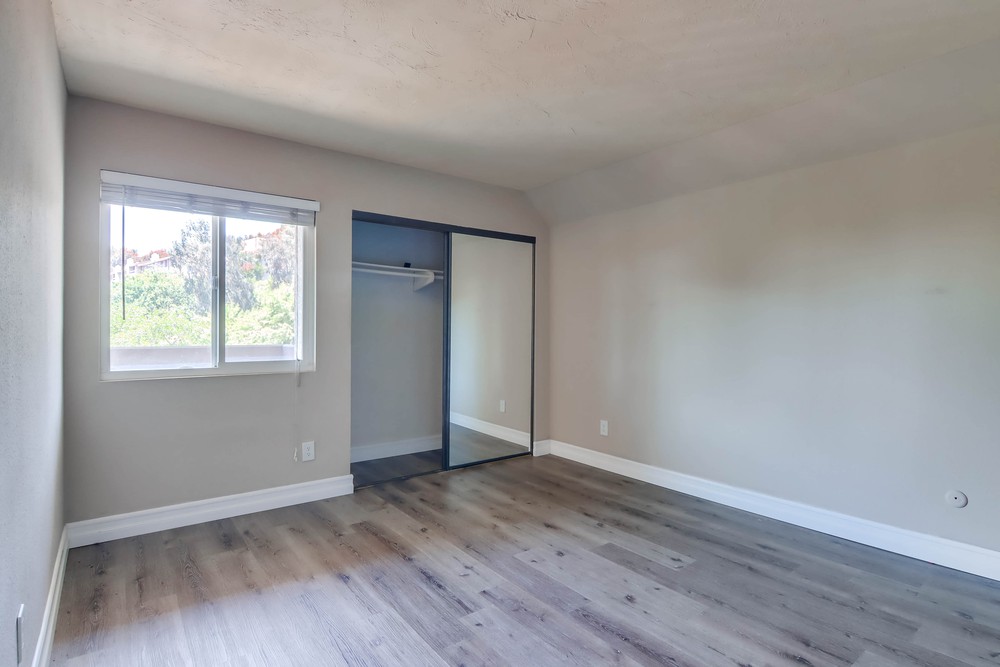 Virtual tour photo 21 of 33 for 6111 Rancho Mission Rd