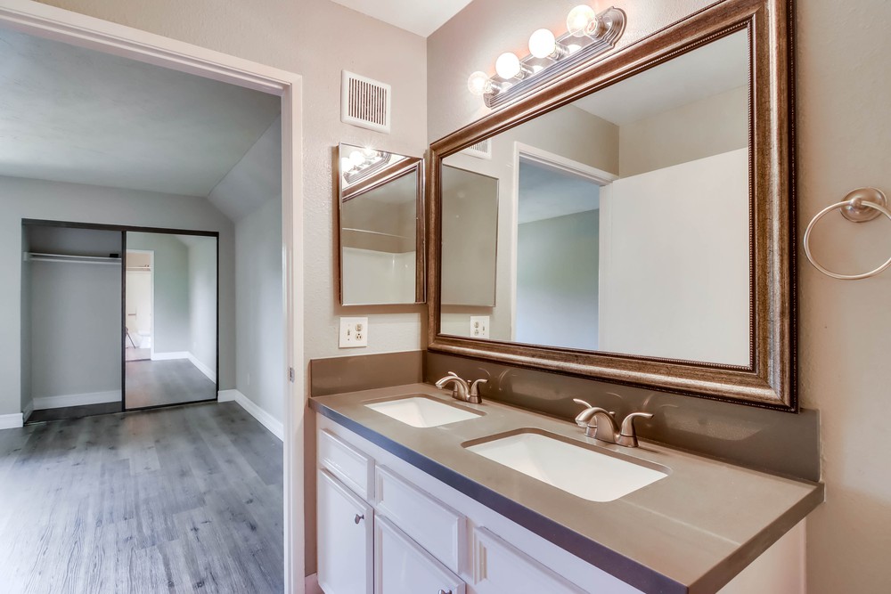 Virtual tour photo 25 of 33 for 6111 Rancho Mission Rd