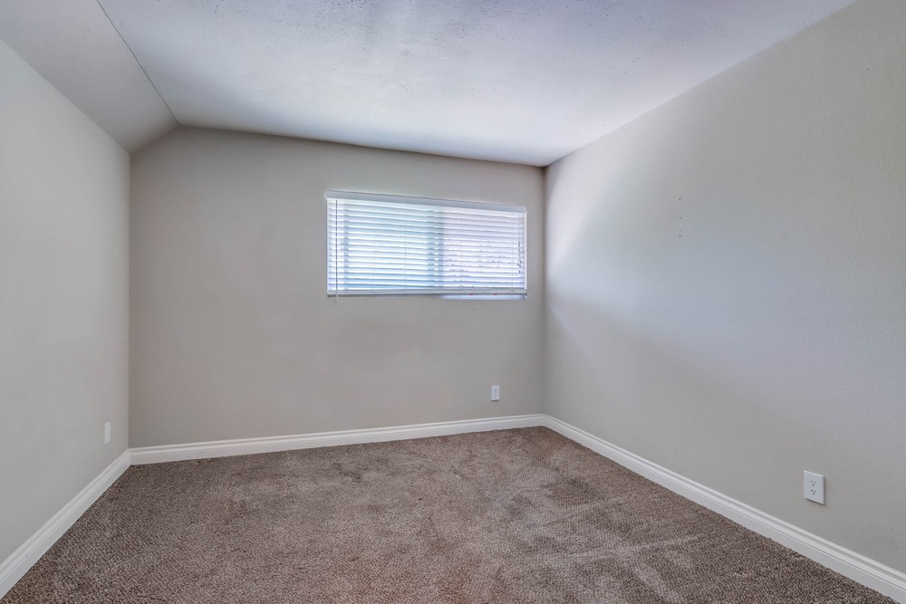 Virtual tour photo 26 of 33 for 6111 Rancho Mission Rd