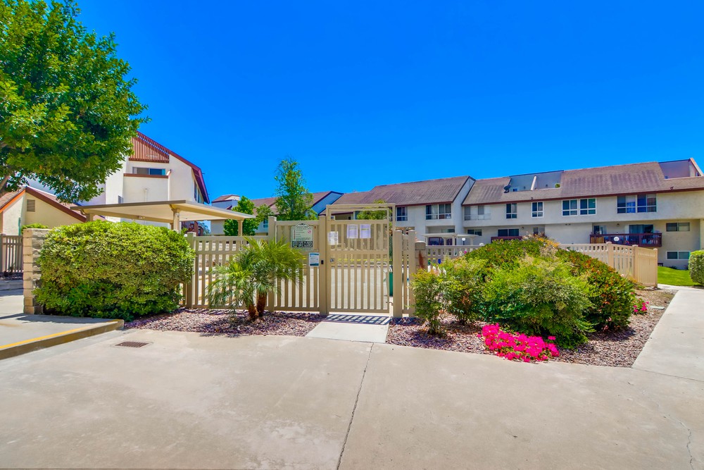 Virtual tour photo 32 of 33 for 6111 Rancho Mission Rd