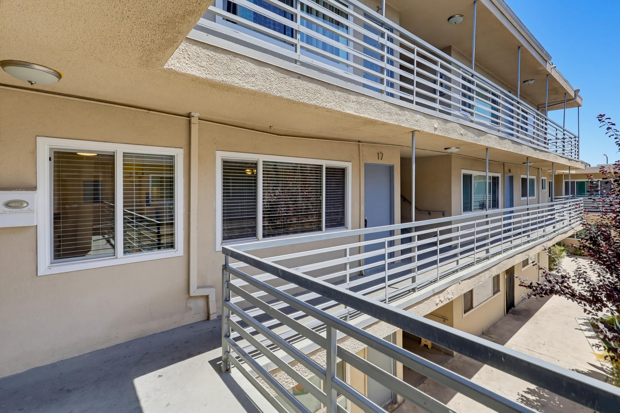 Virtual tour photo 7 of 44 for 6113 8th Ave