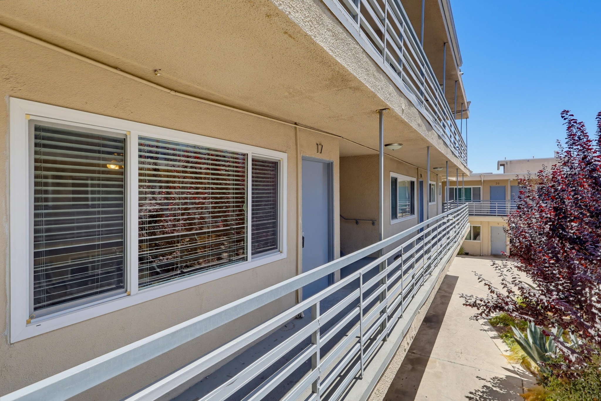 Virtual tour photo 8 of 44 for 6113 8th Ave