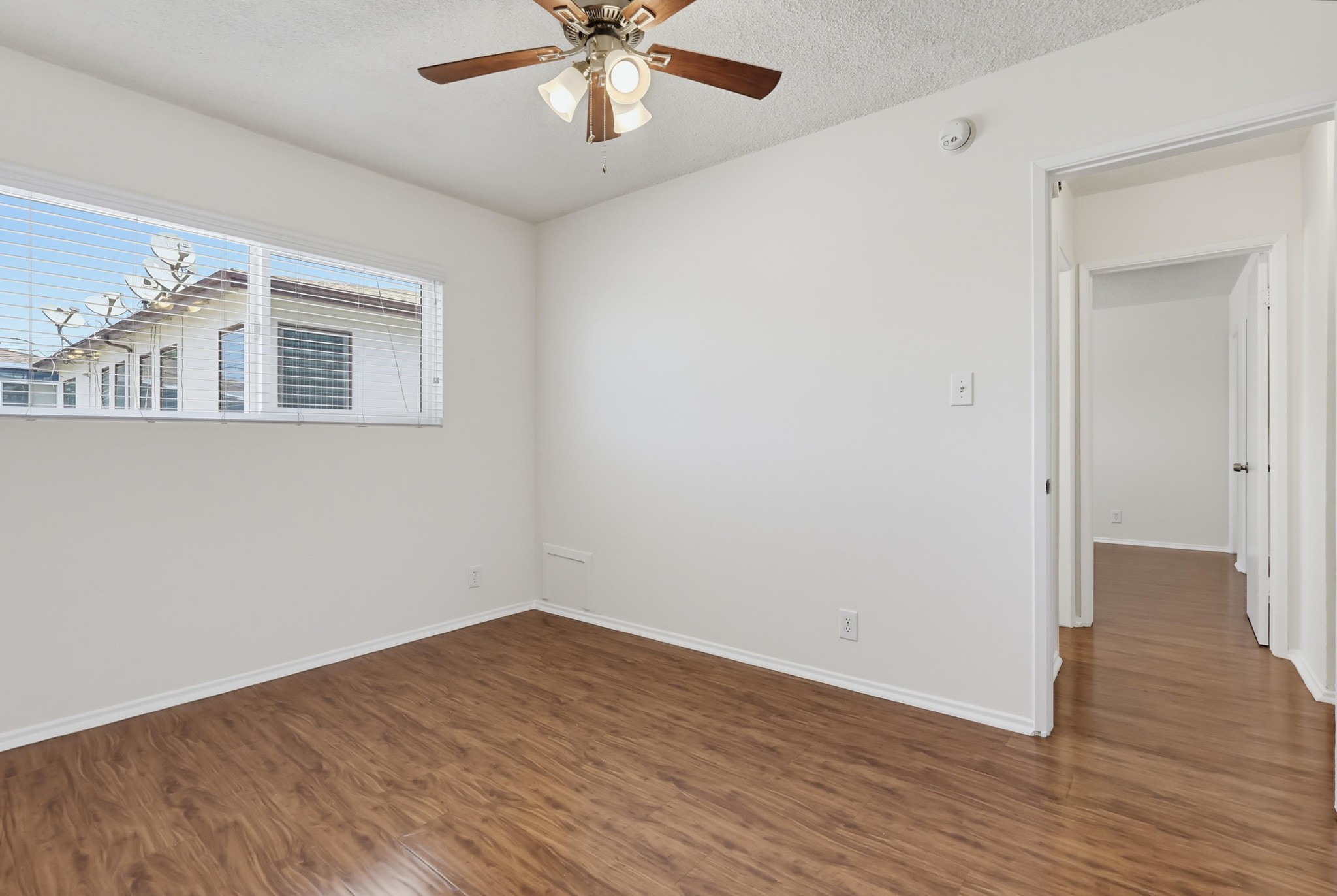 Virtual tour photo 33 of 44 for 6113 8th Ave