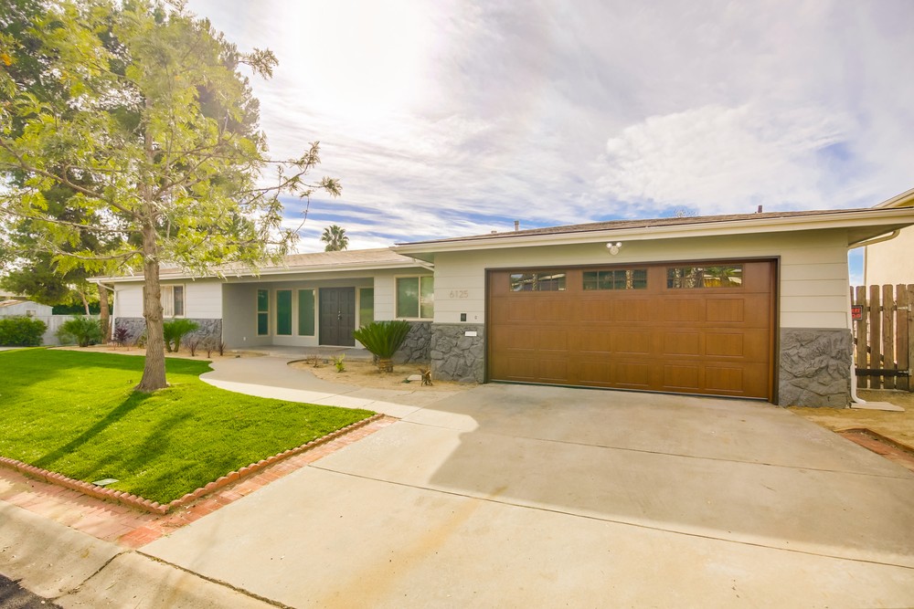 Virtual tour photo 4 of 48 for 6125 Carling Way