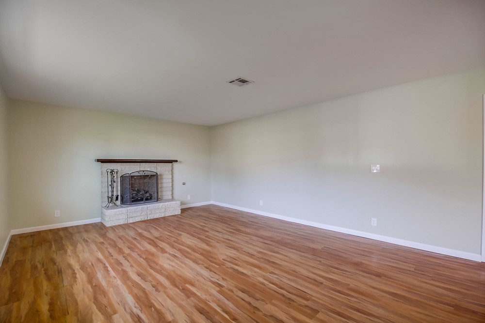Virtual tour photo 8 of 48 for 6125 Carling Way