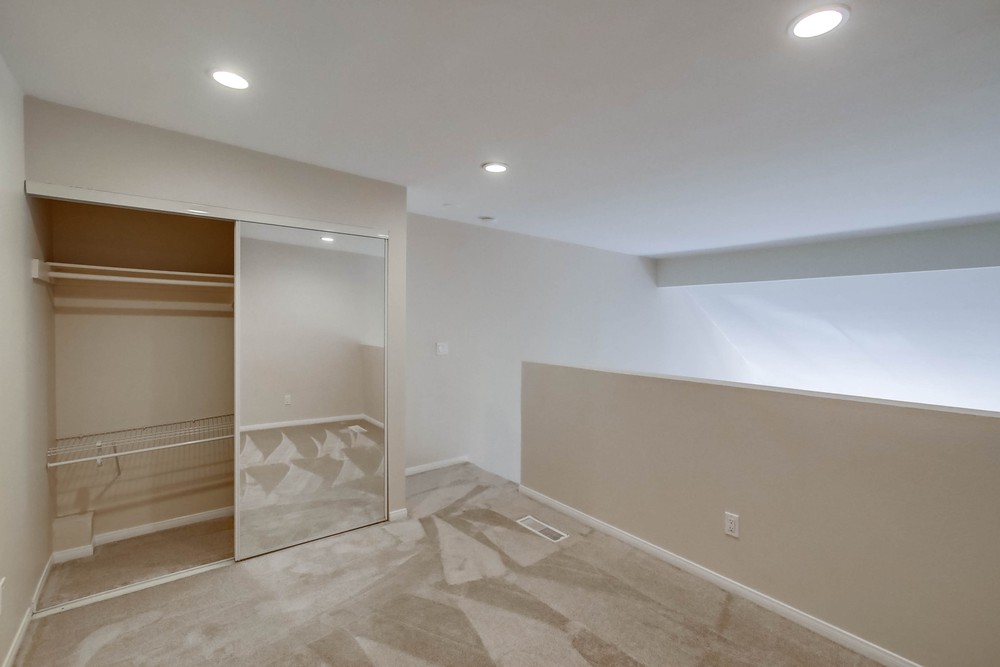 Virtual tour photo 25 of 27 for 6131 Rancho Mission Rd