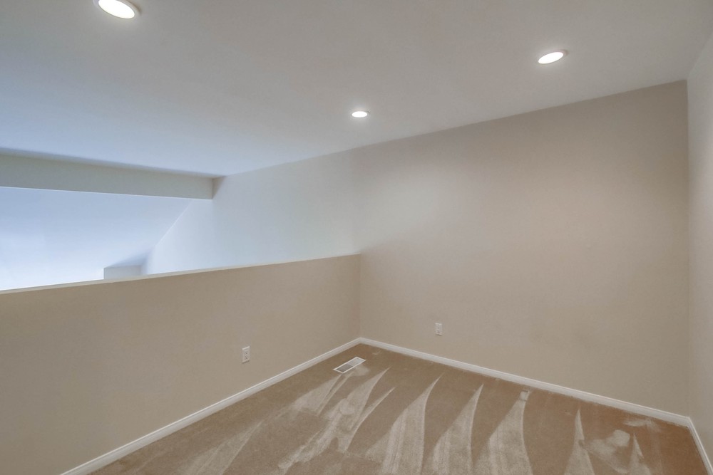 Virtual tour photo 26 of 27 for 6131 Rancho Mission Rd