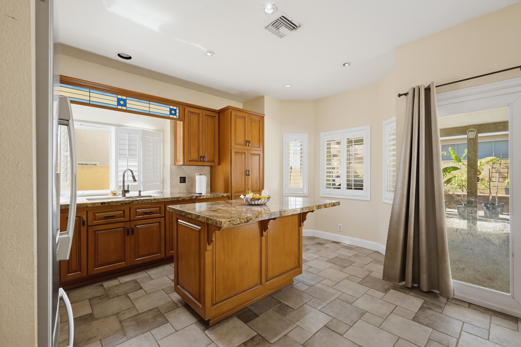 Virtual tour photo 7 of 45 for 6132 Callaway Pl