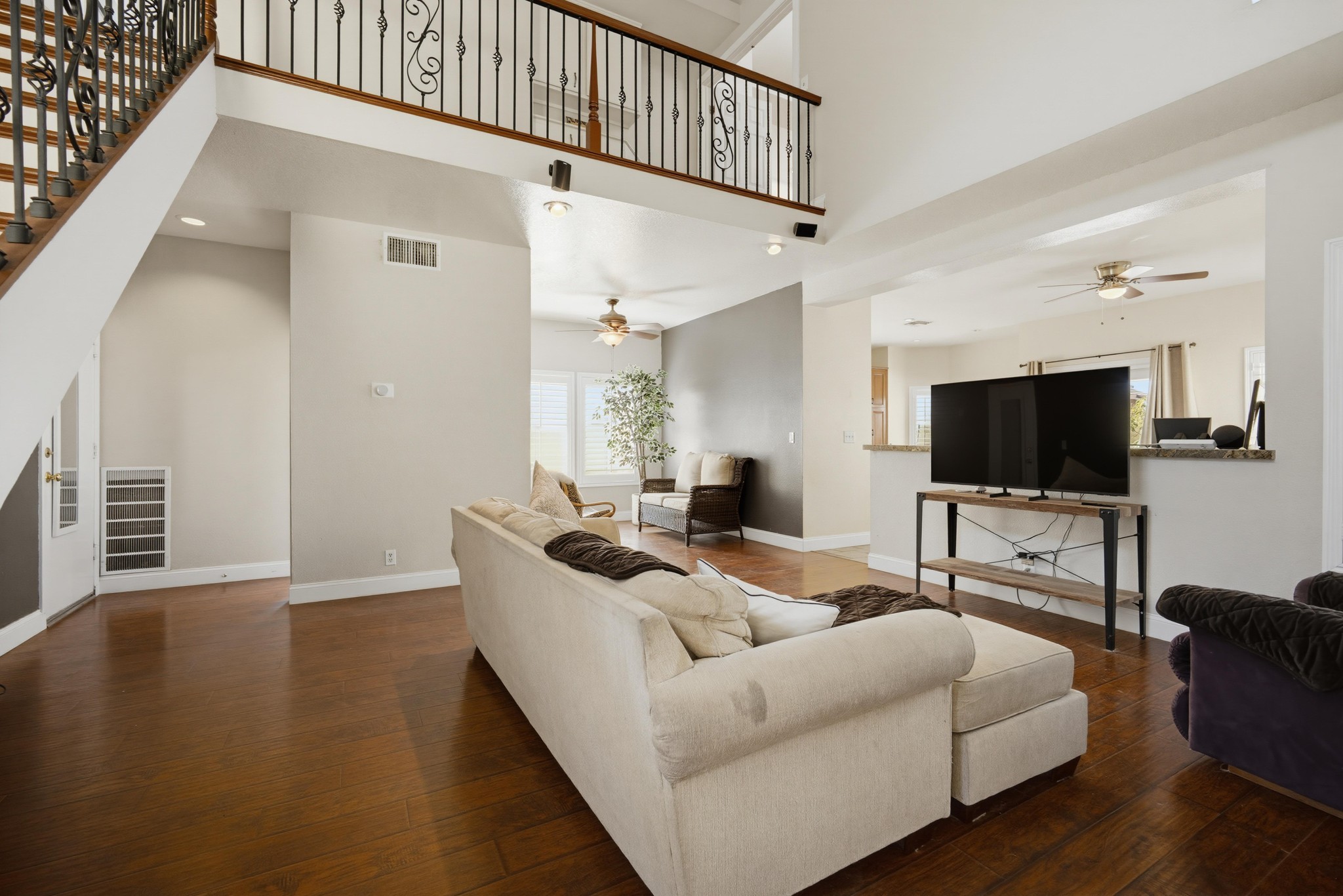 Virtual tour photo 14 of 45 for 6132 Callaway Pl