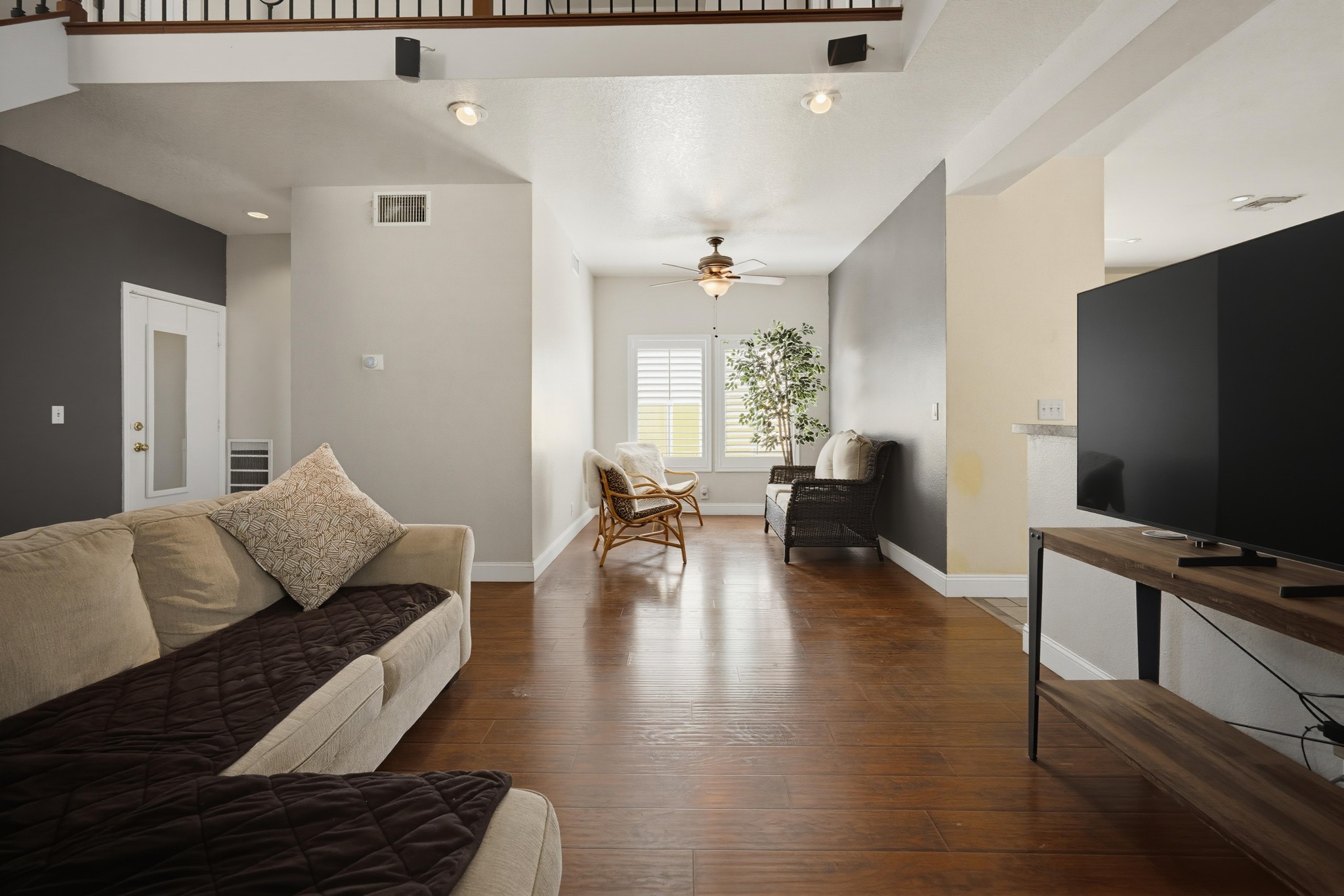 Virtual tour photo 15 of 45 for 6132 Callaway Pl
