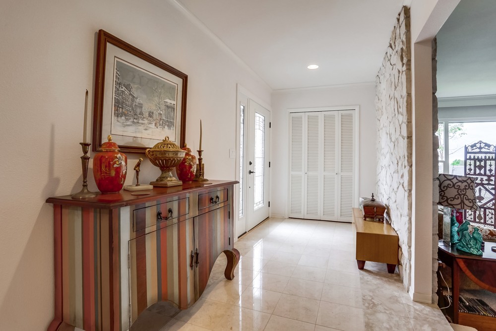 Virtual tour photo 6 of 50 for 6136 Arno Dr