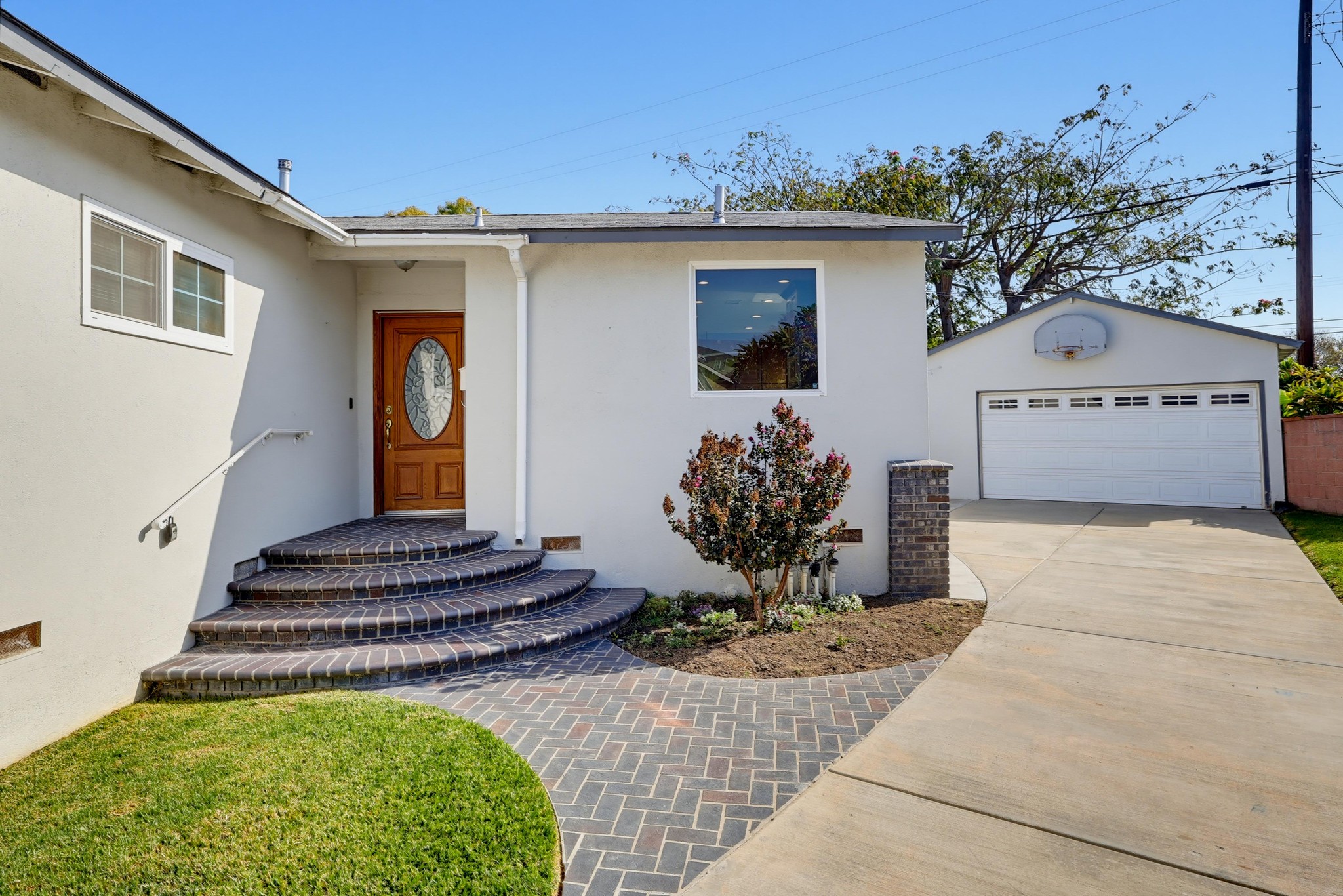Virtual tour photo 6 of 80 for 6137 Bigelow St