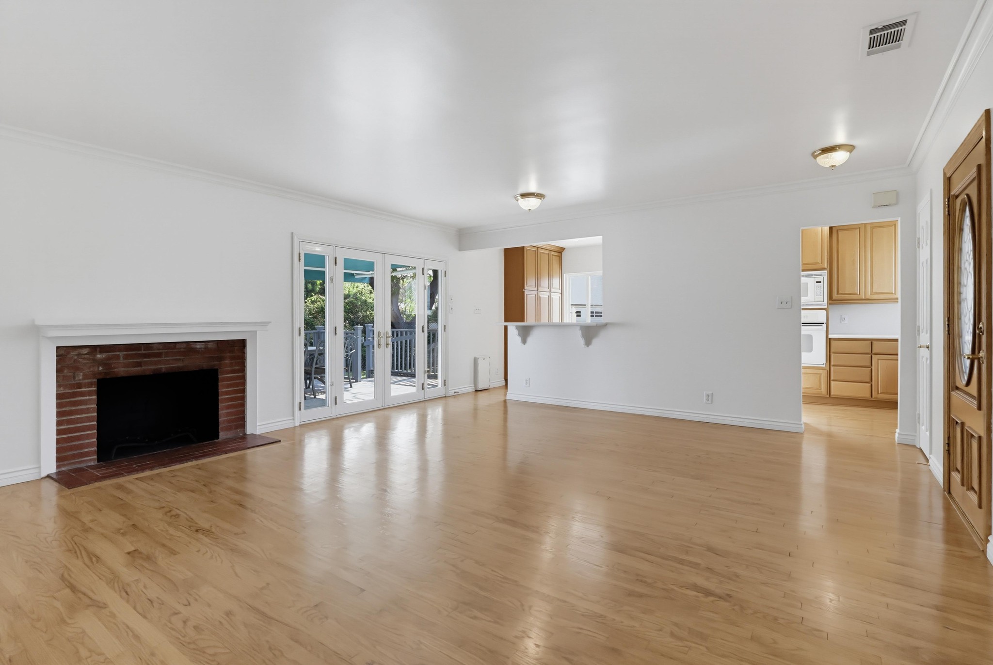 Virtual tour photo 13 of 80 for 6137 Bigelow St
