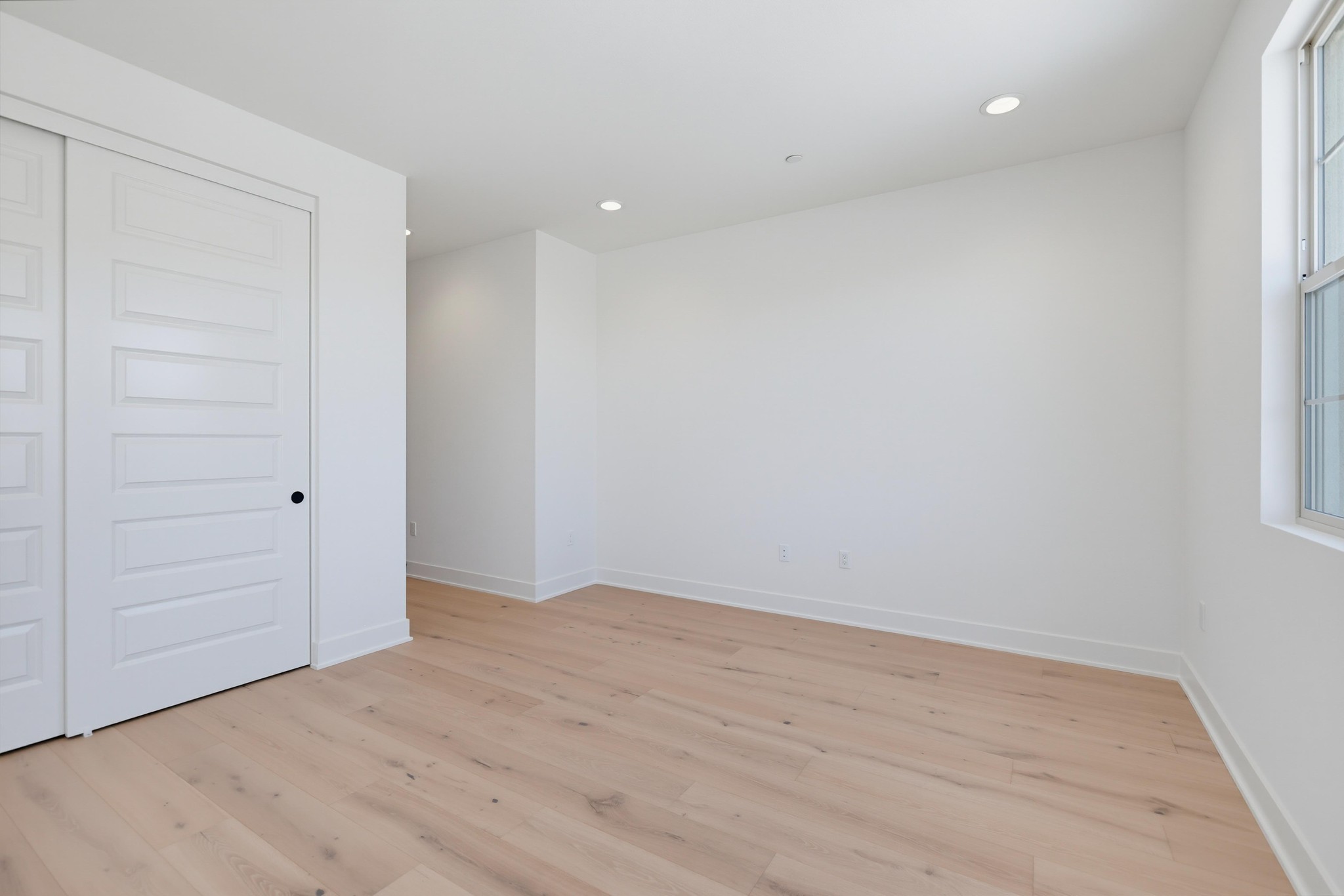 Virtual tour photo 74 of 145 for 6138 Allure Dr