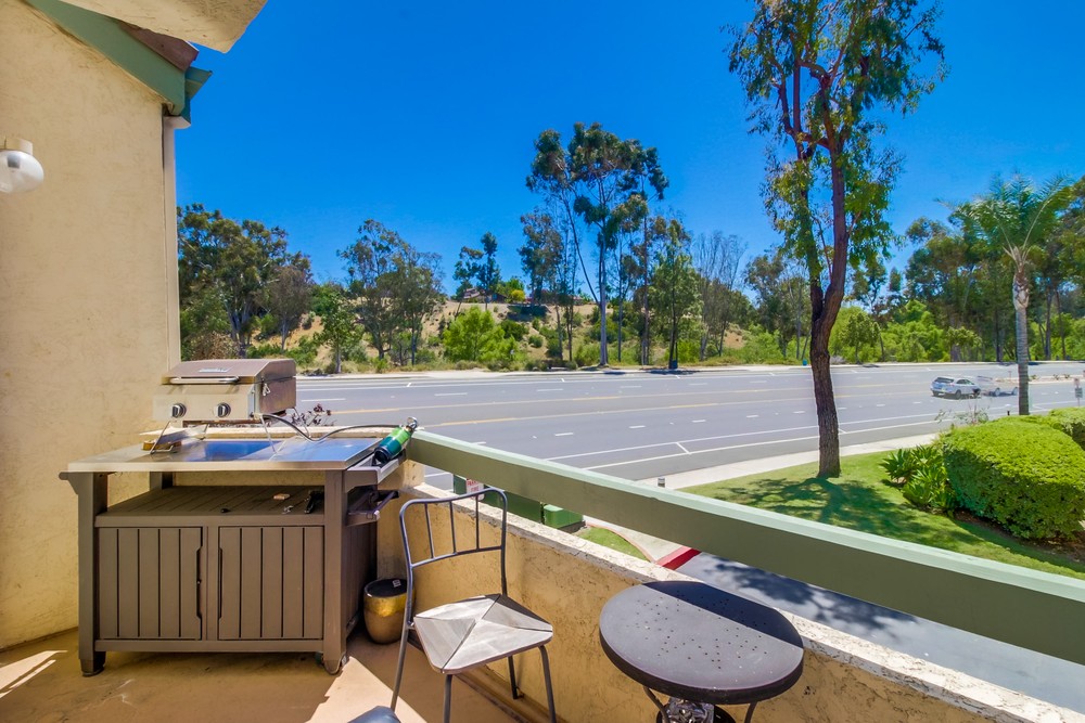 Virtual tour photo 11 of 15 for 6140 Calle Mariselda #101