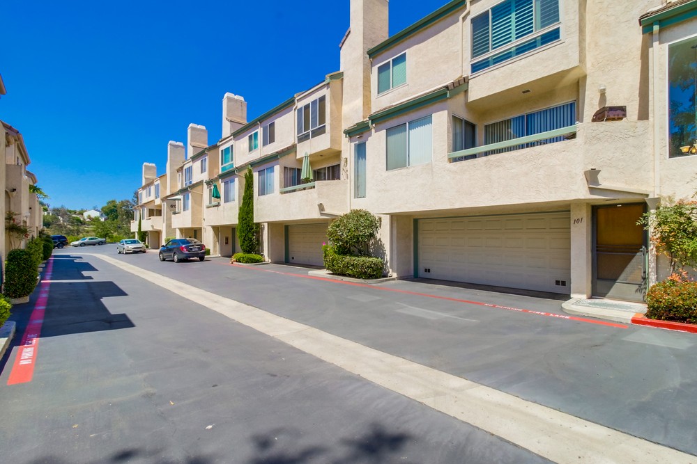 Virtual tour photo 13 of 15 for 6140 Calle Mariselda #101