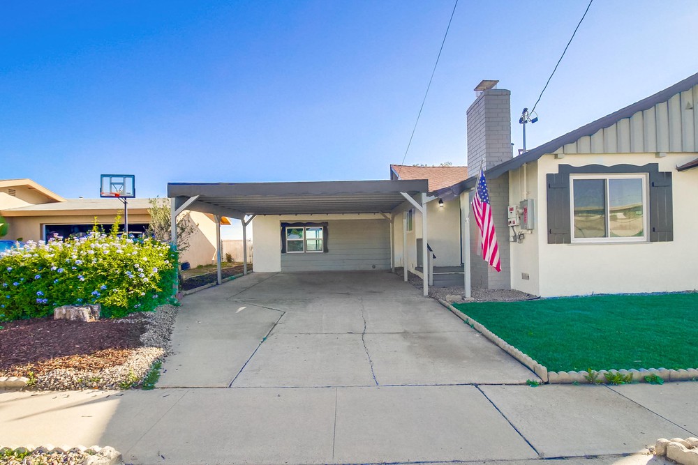 Virtual tour photo 6 of 52 for 6141 Childs Ave