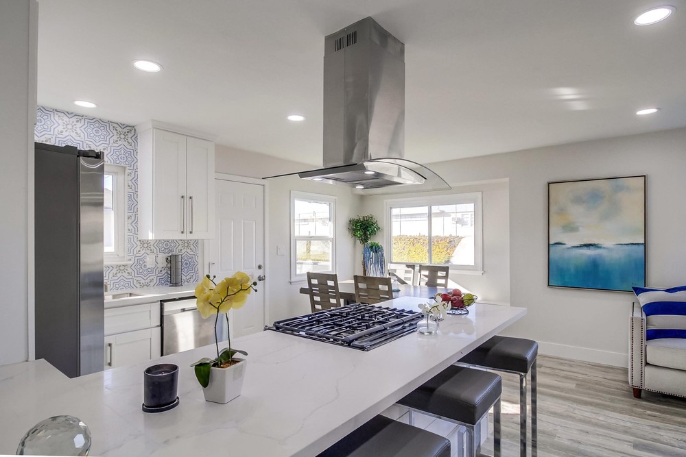 Virtual tour photo 14 of 52 for 6141 Childs Ave