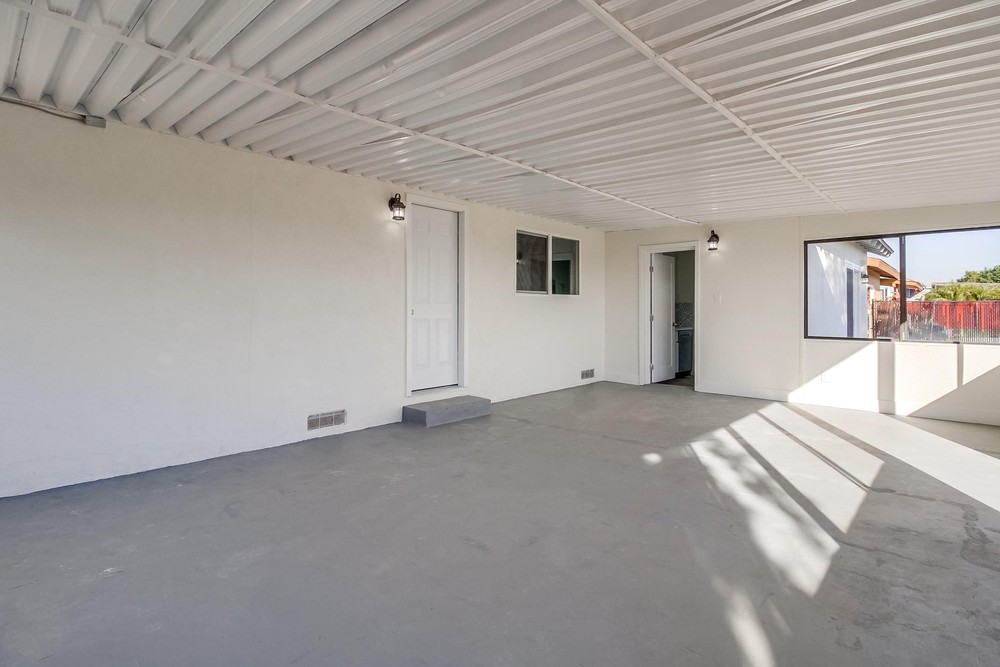 Virtual tour photo 34 of 52 for 6141 Childs Ave