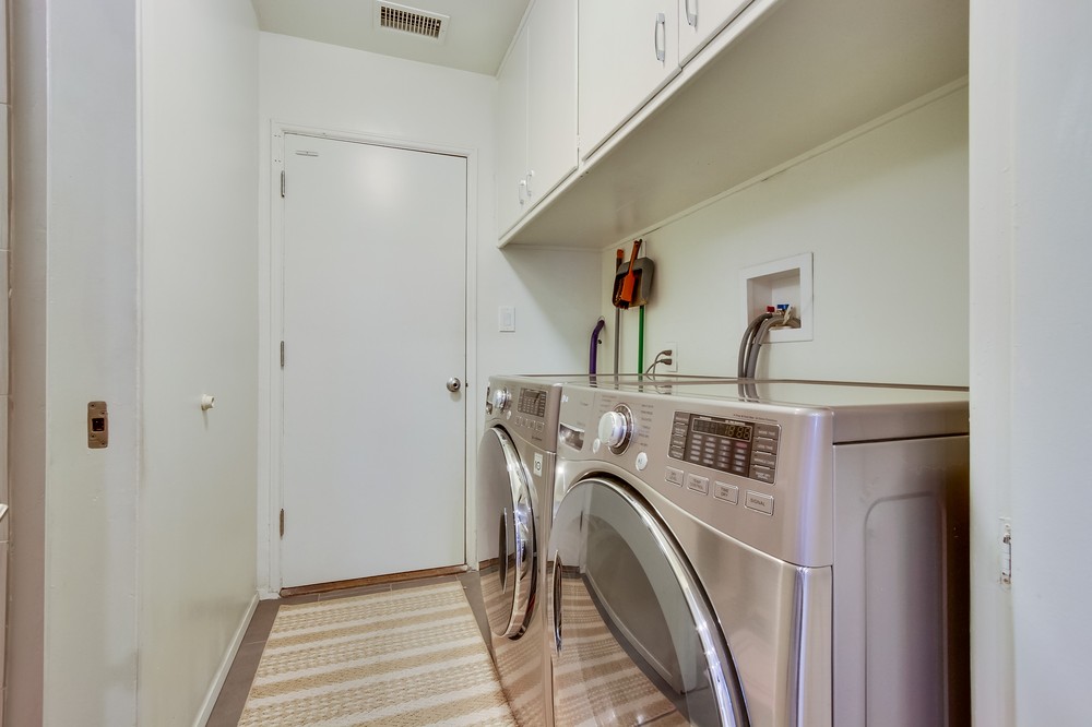 Virtual tour photo 15 of 38 for 6145 Tarragona Drive