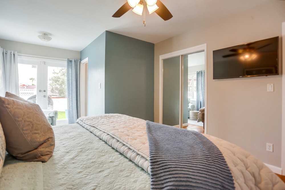 Virtual tour photo 28 of 51 for 615 Pacific View Dr