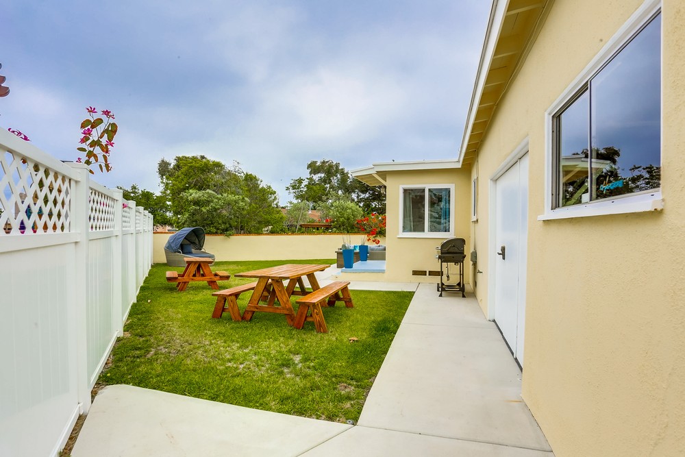 Virtual tour photo 41 of 51 for 615 Pacific View Dr