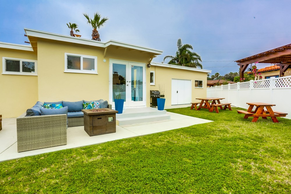 Virtual tour photo 44 of 51 for 615 Pacific View Dr