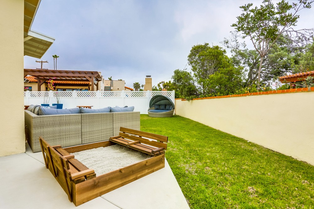 Virtual tour photo 46 of 51 for 615 Pacific View Dr