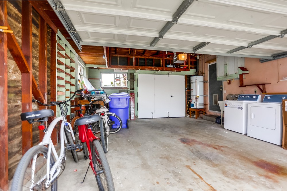 Virtual tour photo 49 of 51 for 615 Pacific View Dr