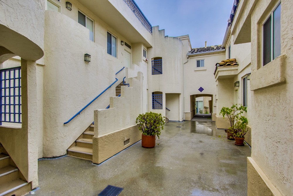 Virtual tour photo 5 of 38 for 6151 Calle Mariselda #308